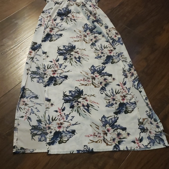 Floral Long Summer Dress - Picture 2 of 7